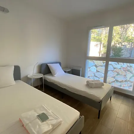 Apartment Roche Blanche - Terrasse Et Parking