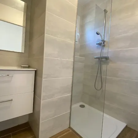 Appartement Roche Blanche - Terrasse Et Parking